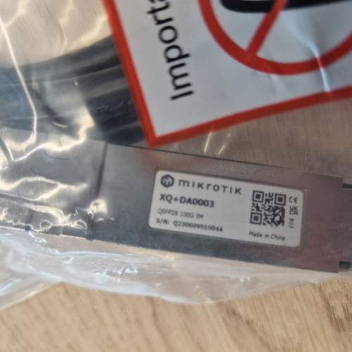 Mikrotik XQ+DA0003 InfiniBand 3 m QSFP+ to QSFP+ like new