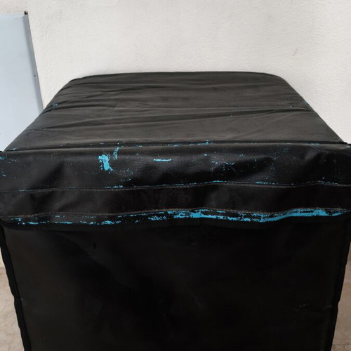 Delivery box used, worn condition