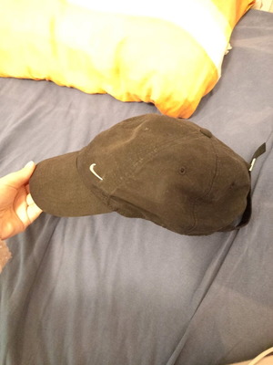 Nike men's hat like new, black, size 55