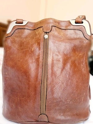 Leather shoulder bag used, brown