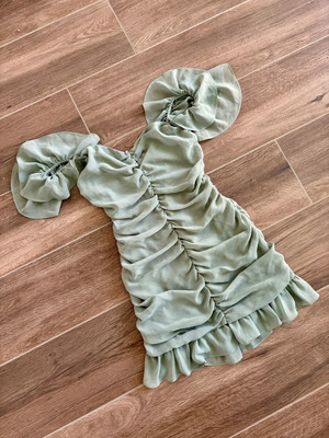 Zara mini dress ruffles size S green like new