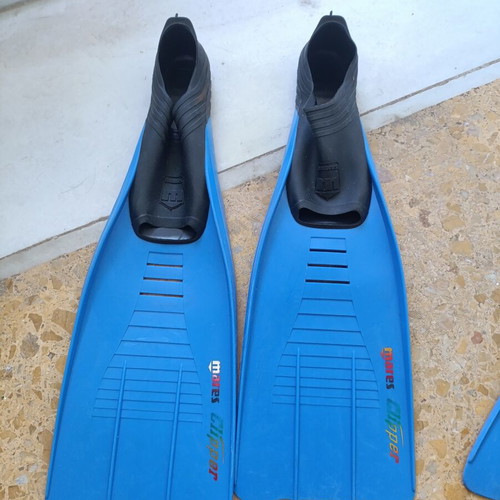 Mares Clipper Fins Size 37-38 Like New