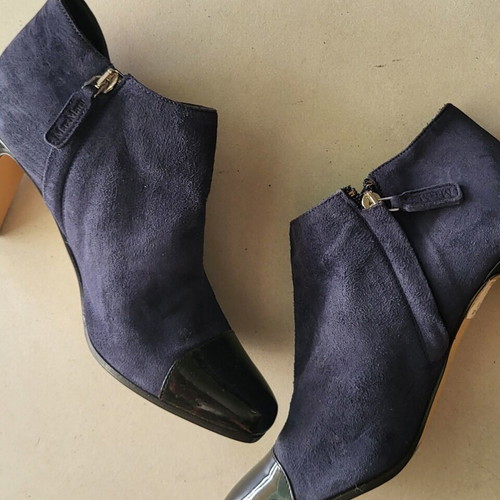 Max Mara suede leather ankle boots new, size 37, black and blue
