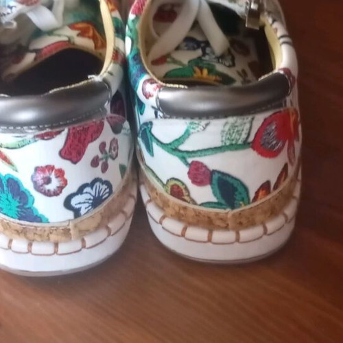 Women's floral shoes with laces and zipper like new, size 41, multicolor