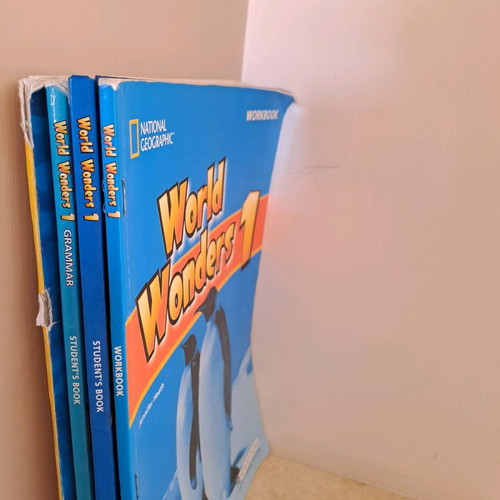 World Wonders 1 books used, set with Student's book, Workbook, Companion, Grammar