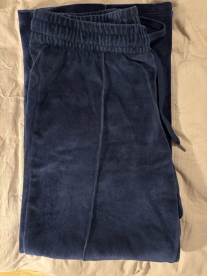H&M velvet sweatpants used, blue