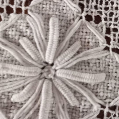 Handmade knitted tablecloth used, diameter 1.30