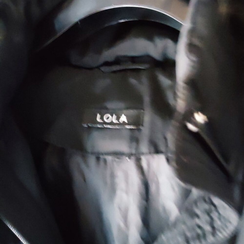 Lola black coat used, warm with faux fur hood, size M
