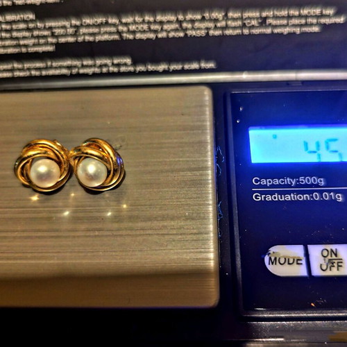 14k (585) knot earrings