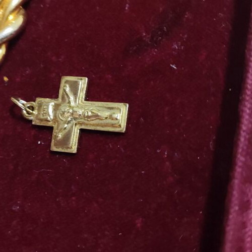 Gold-plated bracelet used with cross gift set
