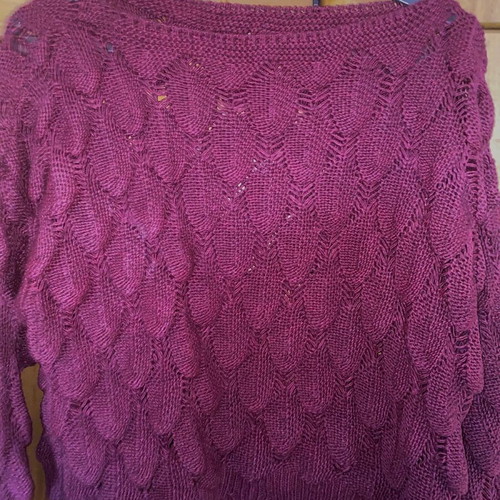 Pullover used, short, red, size S