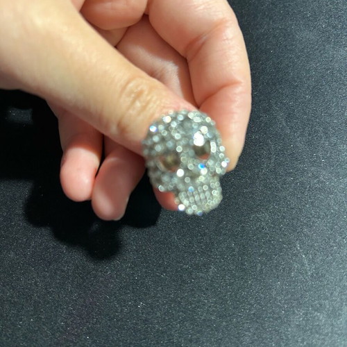 Skull ring with rhinestones like new