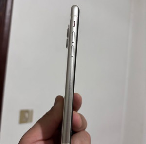 iPhone 11 64 gb 88 % batery
