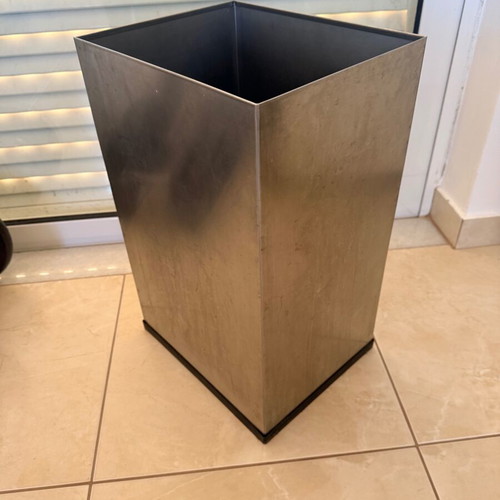 Square open trash bin inox satin finish 40LT used
