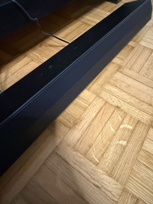 LG Soundbar S40T like new