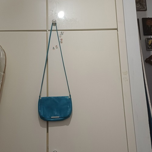 Crossbody bag TerraNova like new, blue turquoise