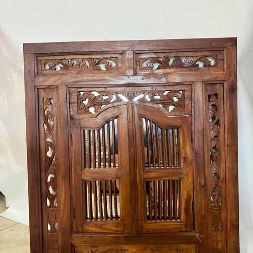 Vintage wooden carved mirror with opening doors 89.5x79.5 used