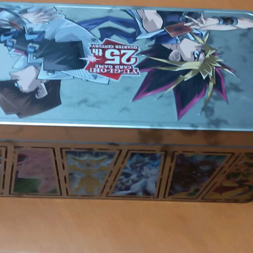 Yu-Gi-Oh! collectible box with 25 cards 2024 like new