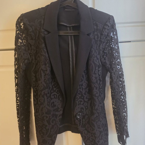 Sisley Lace Jacket like new, size M 38 10, black