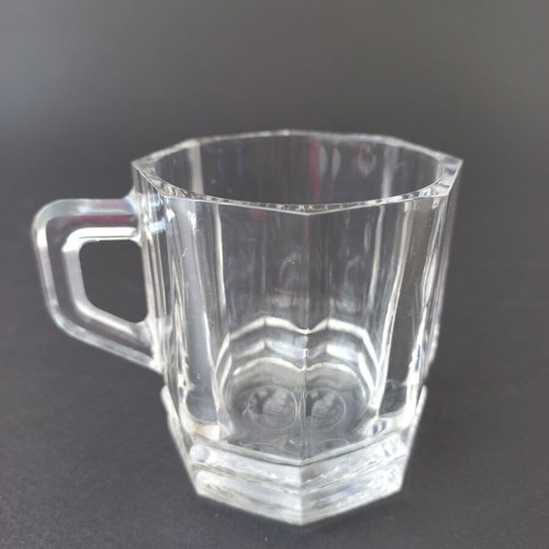 Vetravir set of 3 vintage glass cups like new
