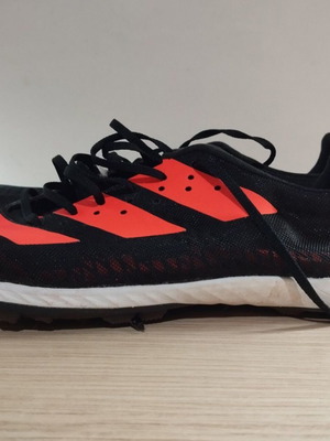 Αθλητικά spikes adidas adizero xcs