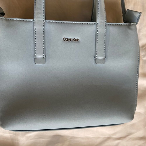 Calvin Klein small crossbody bag like new, light blue