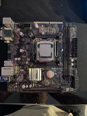 Intel i3-9100F with ASRock H310CM motherboard and Arctic freezer cooler like new