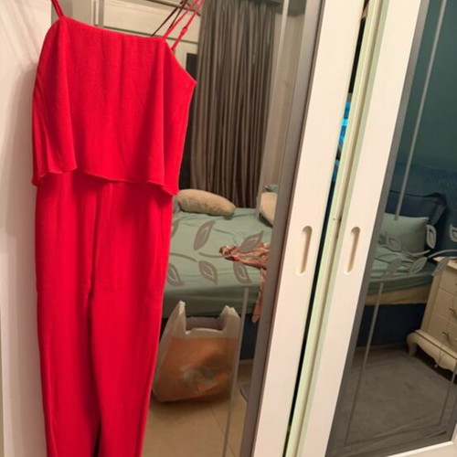H&M jumpsuit like new, red, size S