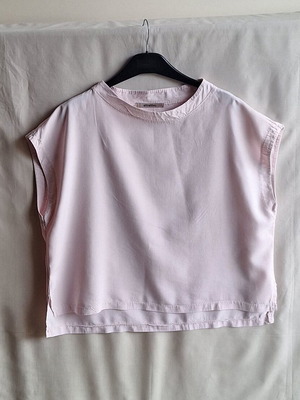 Attrattivo One Size Ασύμμετρη Μπλούζα ροζ σαν καινούργια, Lyocell