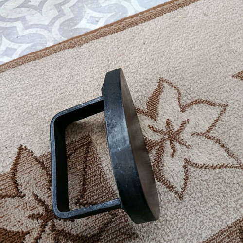 Old cast iron iron used