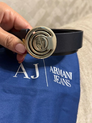 Armani Jeans leather women's belt dark blue like new size 92/107
