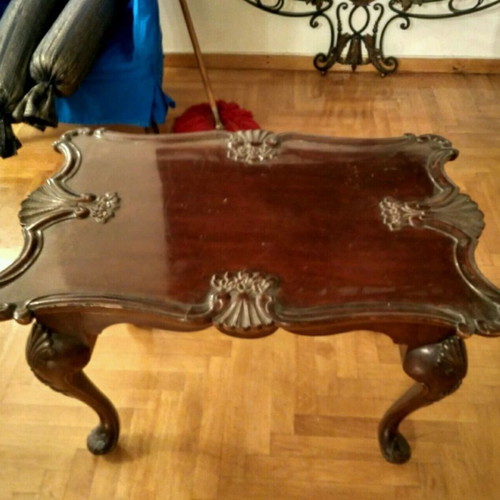 Vintage coffee table used in Louis XV style