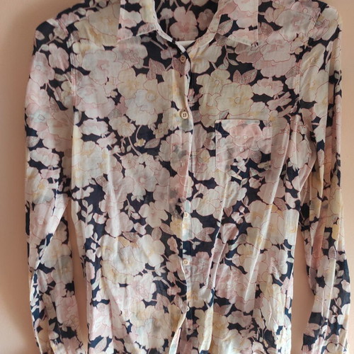 Gant silk shirt like new, floral pattern, size XS
