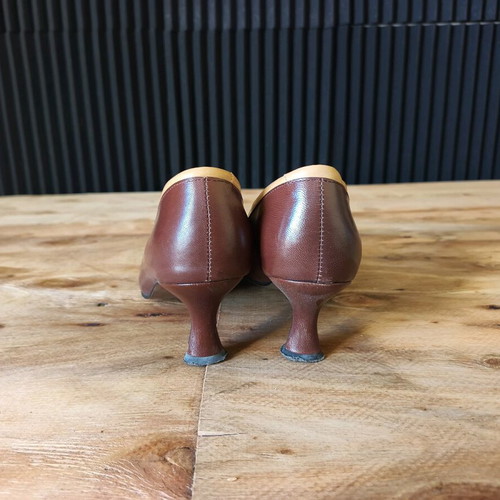 Gaetano Pelle leather pumps size 37 used, brown with beige details