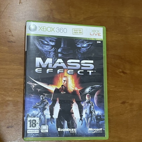 Xbox 360 controller with 1 Mass Effect game
