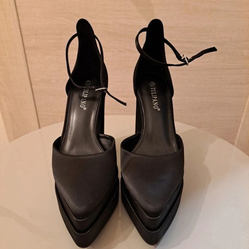 Luigi satin high heel pumps with ankle strap, black