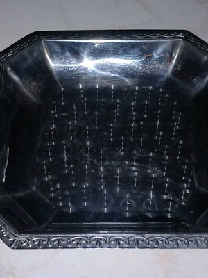 Serving dish like new