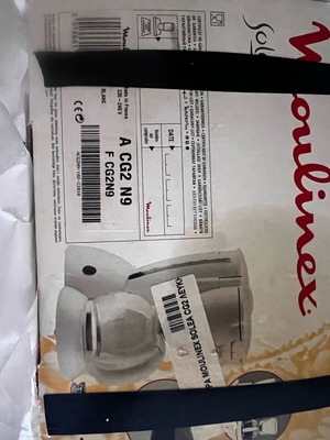Molineux filter coffee maker French style new, white
