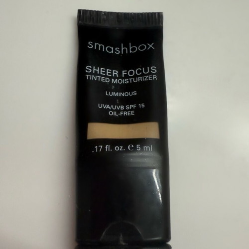 Smashbox tinted moisturizer like new