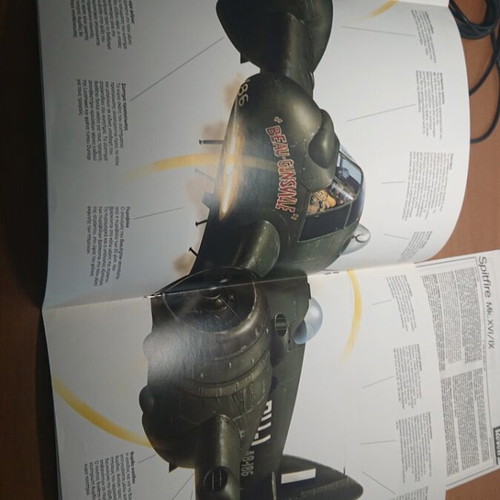 Airplane magazine issues 14 to 19 like new