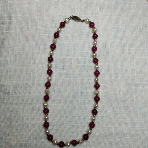 Necklace natural pearl 12-15 mm and red coral 6 mm like new
