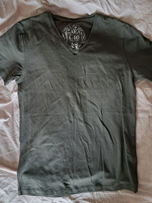 T shirt Zara ανδρικό μέγεθος S μεταχειρισμένο, γκρι