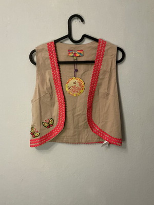 Boho vest XS new, beige