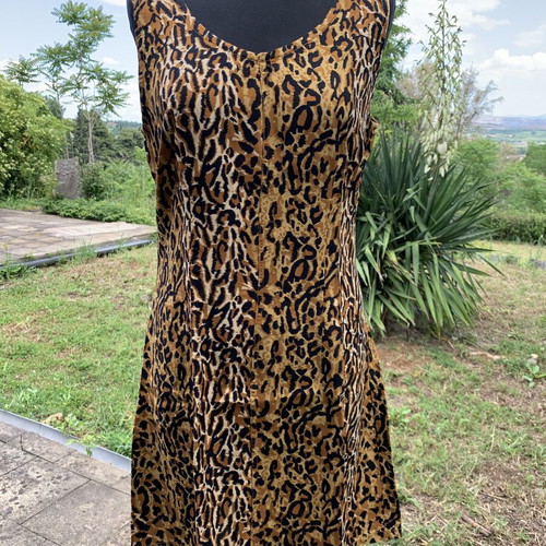 Animal Print Dress made of 100% Viscose, new, size M