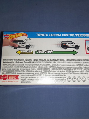 Hot Wheels Toyota Tacoma Custom καινούργιο pull-back αυτοκίνητο 1:43