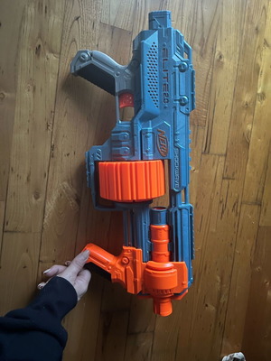 Hasbro Nerf Elite 2.0 Shockwave like new with 30 dart capacity