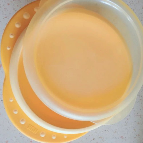 Nuk baby food container with lid like new