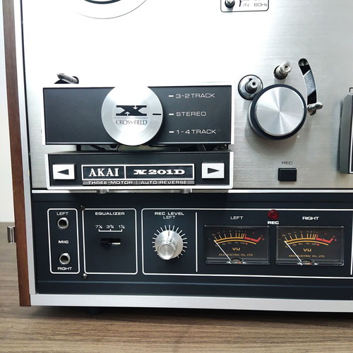 Akai X-201D Vintage Reel to Reel Tape Recorder used, 3-motor auto-reverse