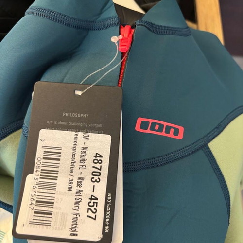 Ion Muse Hot Shorty Front Zip LS Wetsuit size 38/M new with tags