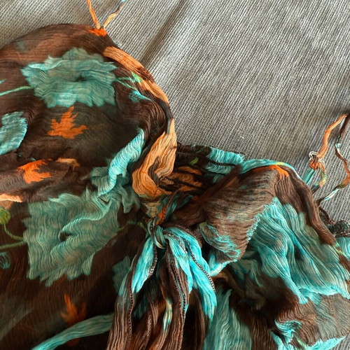 Floral airy top Nara Camicie like new, asymmetrical design